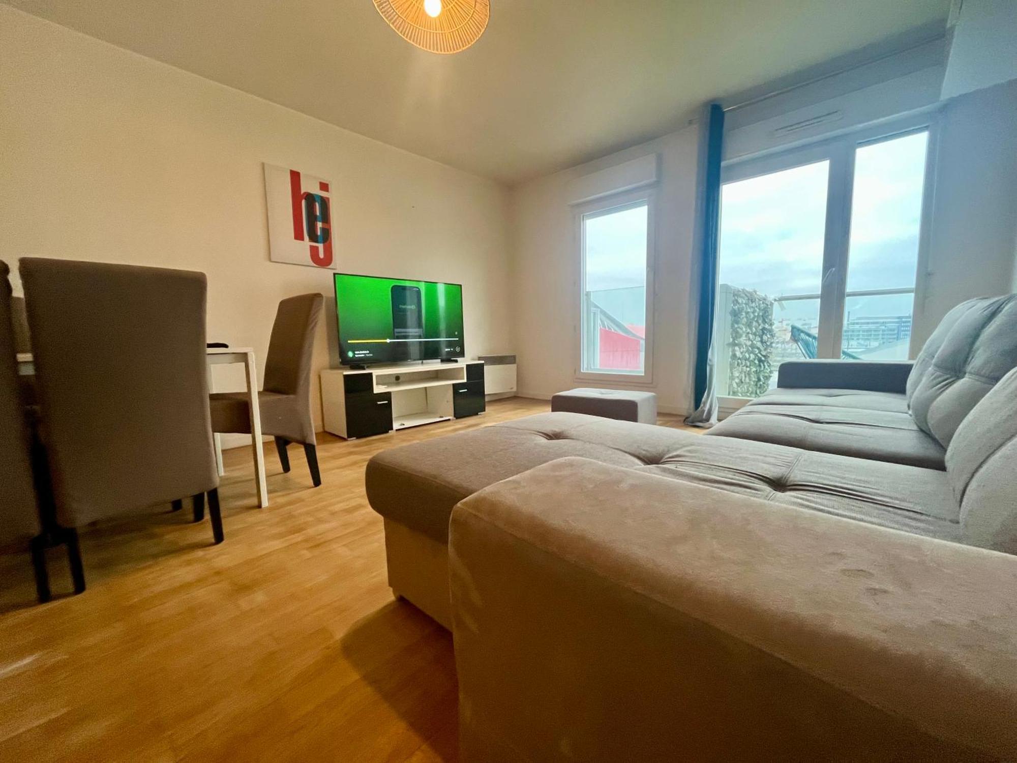 Apartment Vue Tour Eiffel - Metro - Wifi - Parking - Terrasse - Dream Host *